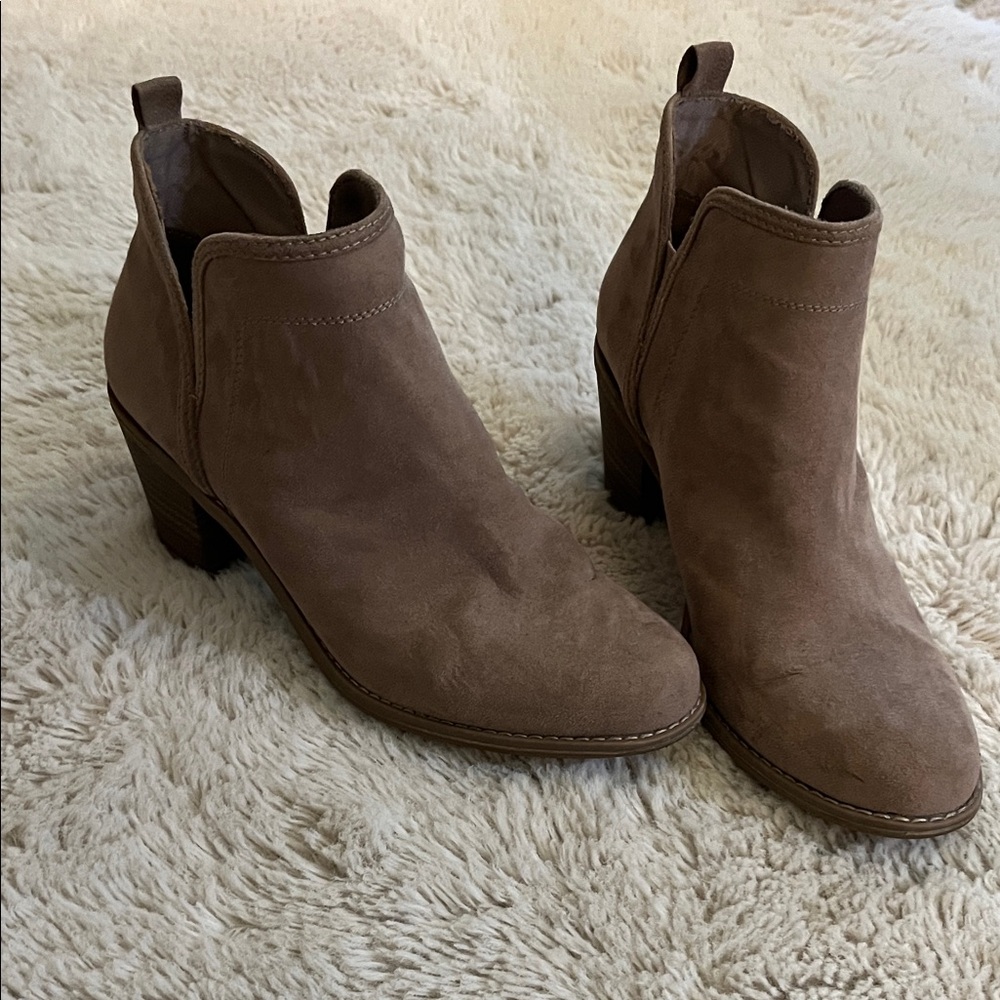 Women's Tan Ankle Booties